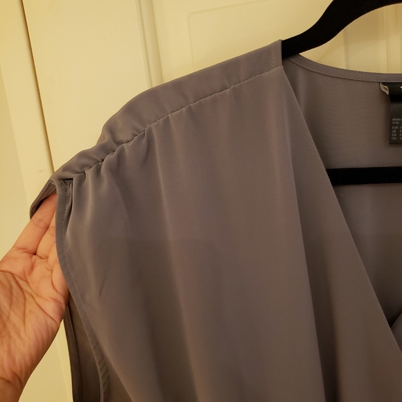 Gray faux wrap around dress - Picture 4 of 7